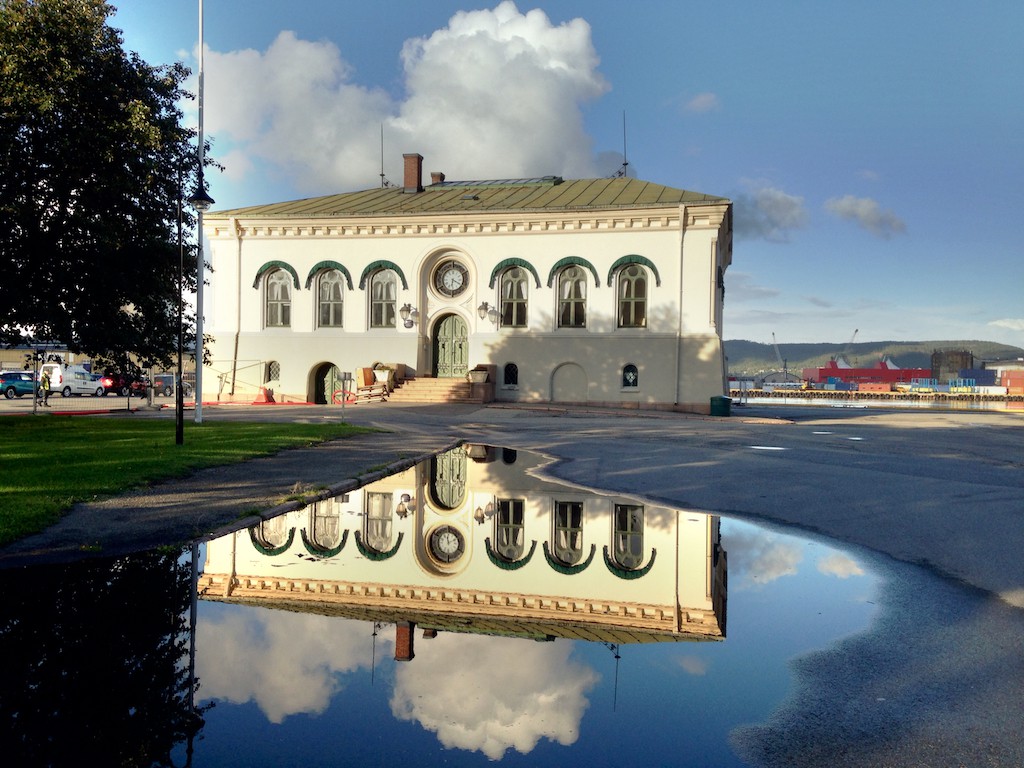 refleksjon-Drammen-Havn